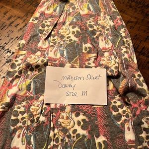 LuLaRoe Madison Skirt size M